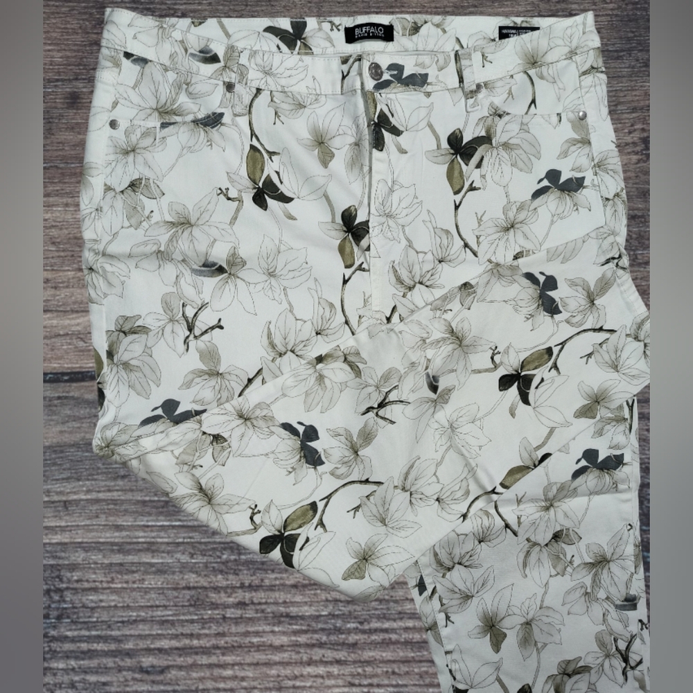 BUFFALO Womens jeans